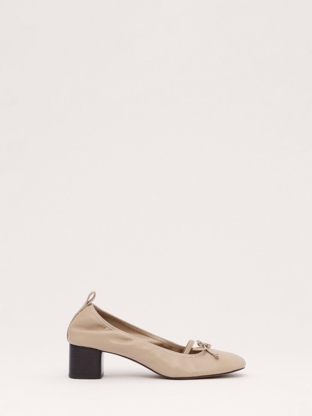 Block heel ballerina